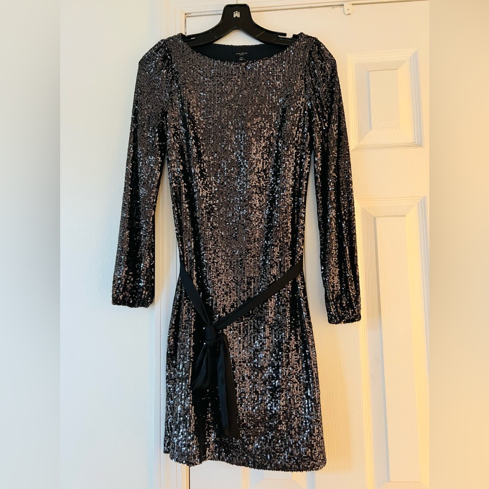 NWOT Ann Taylor black sequin dress, XSP